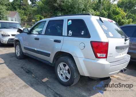 2005 Jeep Grand Cherokee Laredo из США, поврежденный, VIN 1J4HR48N55C562783
